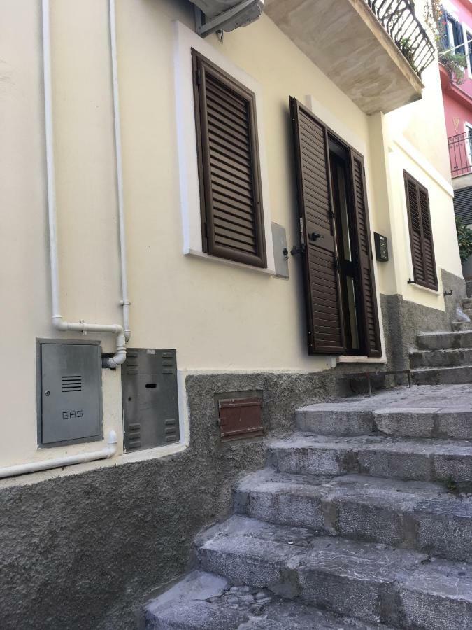 شقة Quirino'S House تاورمينا المظهر الخارجي الصورة